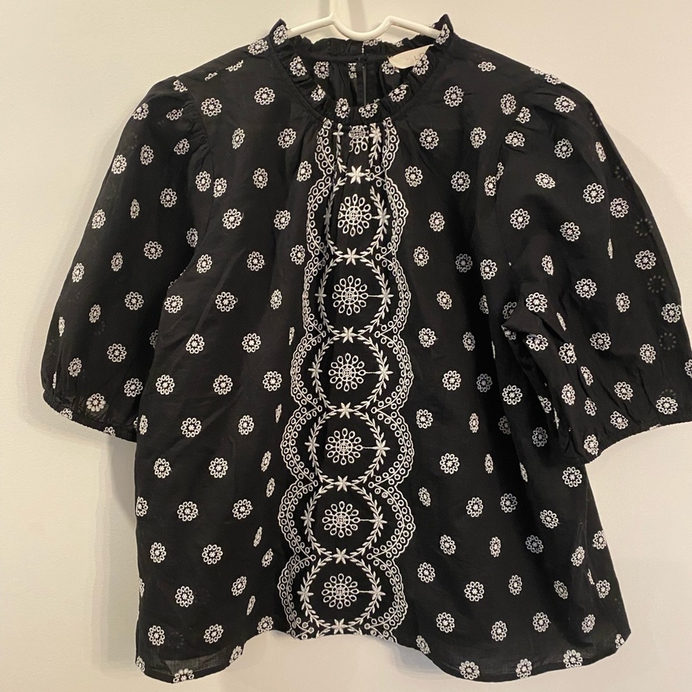 Ann Taylor Loft Cotton Top - size medium
